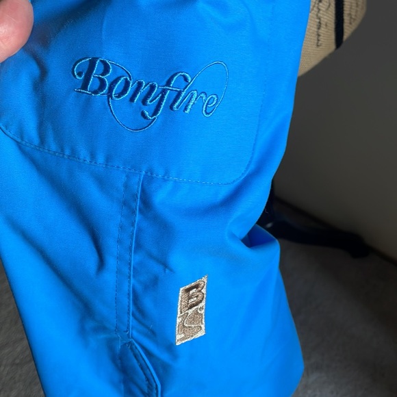 Womens Bonfire snowboarding pants - Picture 4 of 10